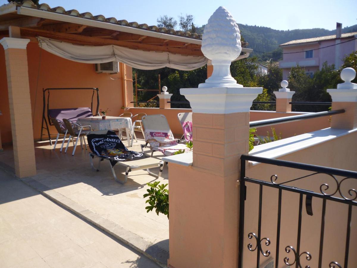 Kostas Apartments&studios Agios Georgios Pagon Exterior foto